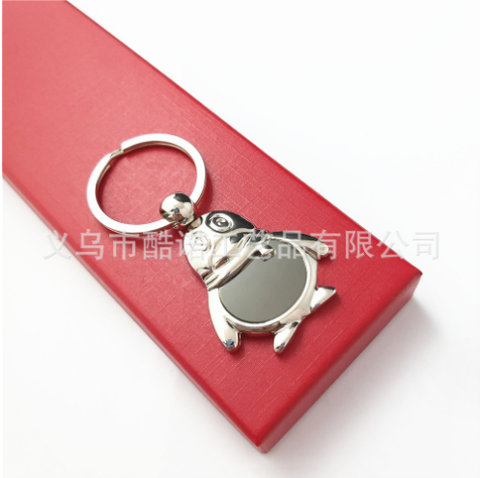 Quà tặng móc khóa khắc tên, móc khóa kim loại hình hoạt hình MK113 khắc tên, quà tặng doanh nghiệp