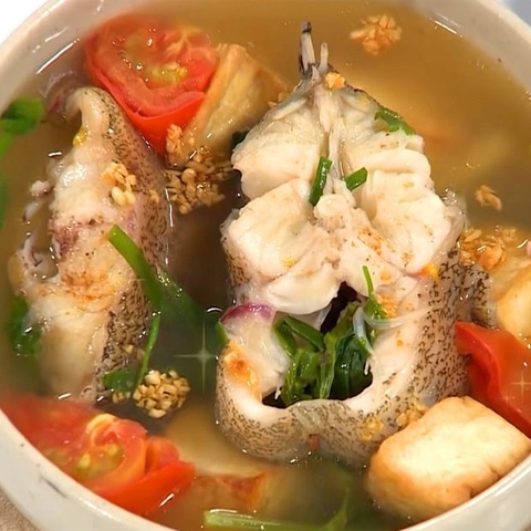 Canh chua cá mú