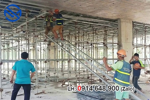 Cách tháo dỡ coffa nhanh, an toàn và không làm hư bề mặt bê tông