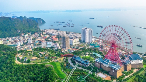 Ăn gì chơi gì khi du lịch Hạ Long 3 ngày 2 đêm