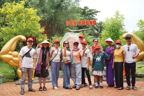 Đại Nam Travel là Công ty nào? Có phải là Khu du lịch Đại Nam không?