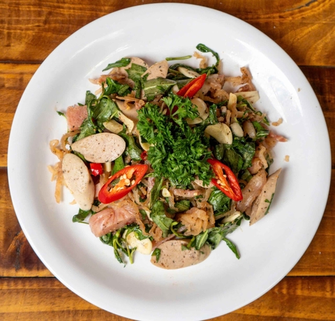 Gỏi tré quán ghiền