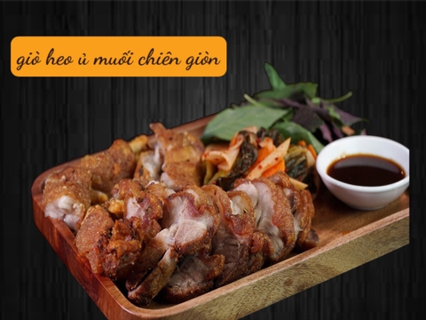 Giò heo ủ muối chiên giòn