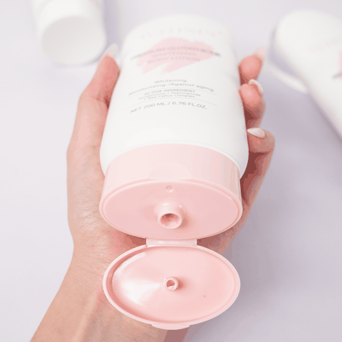 Sữa Dưỡng Thể Ban Đêm Kích Trắng Tế Bào Gốc Whisis Premium Glutathione Whitening Body Lotion