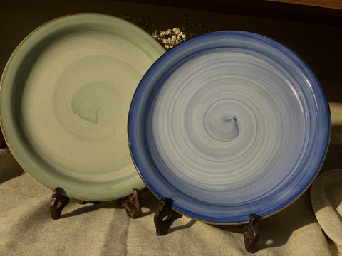 Đĩa men xoáy lam lục Nhật