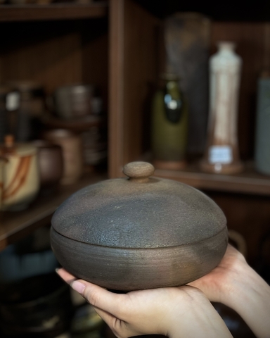 Nồi đất cốt Banko lòng tím tráng men