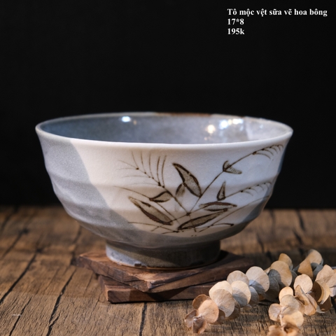 Tô mộc vệt sữa vẽ hoa bông