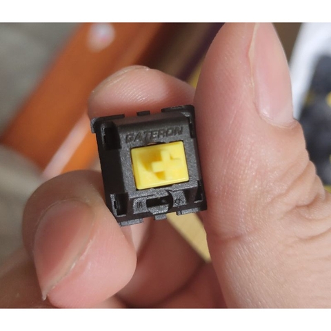 5 switch Gateron Yellow KS3 top/ bot đen