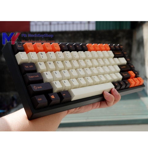 Bàn phím cơ Keycool KC84 2019 - Carbon PBT Sublimation