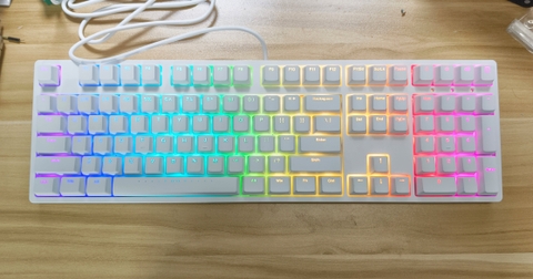 Bàn phím cơ IKBC F410 White RGB Cherry Red switch cũ