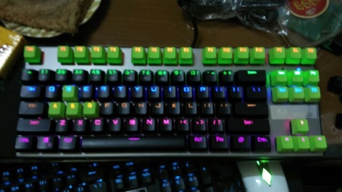 Bộ keycap 104+2 phím pbt double shot xuyên led xanh lá