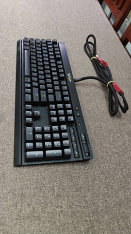 Bàn Phím Cơ Corsair K70 RGB (Cũ) - Vỏ Nhôm, Switch Cherry Brown | MKShop