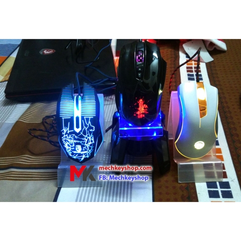 Giá trưng bày sản phẩm