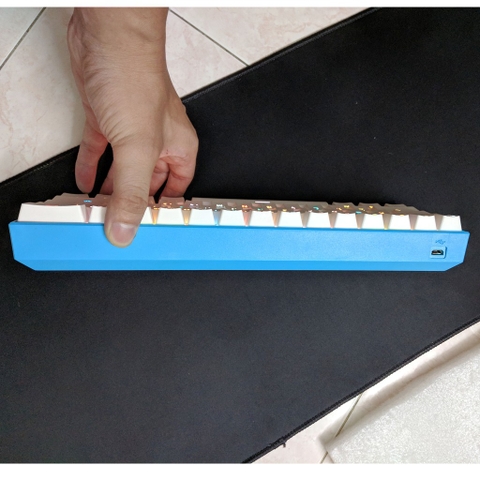 Bàn phím cơ Anne Pro V1 RGB đã qua sử dụng (2nd)