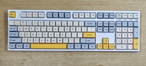 Bàn Phím Cơ Keycool KC108 - Fullsize 108 Phím, Hotswap 5 Pin, LED RGB, Huano Red, Keycap XDA | MKShop