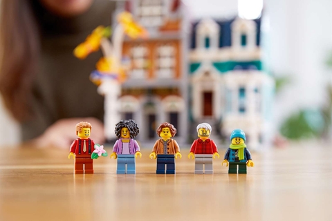 LEGO Bookshop 10270