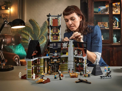 Lego Haunted House 10273