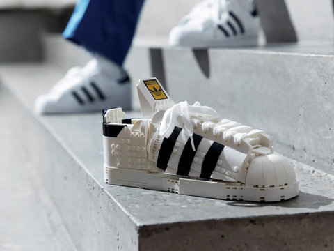 LEGO adidas Originals Superstar 10282