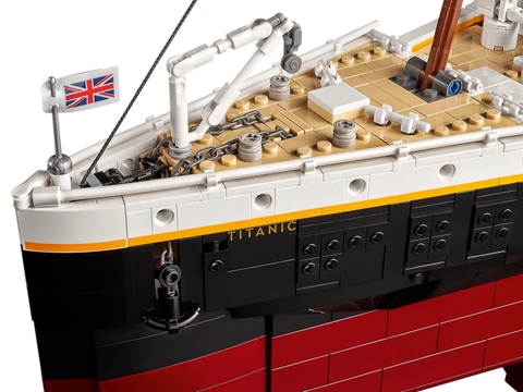 LEGO® Titanic 10294