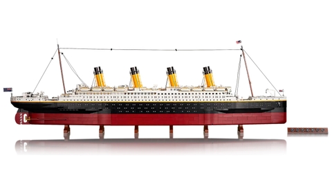 LEGO® Titanic 10294