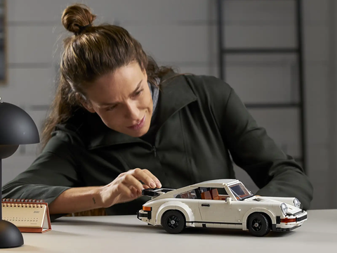 LEGO Porsche 911 10295