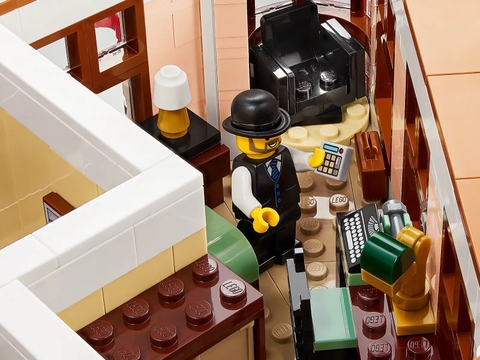 LEGO Boutique Hotel 10297