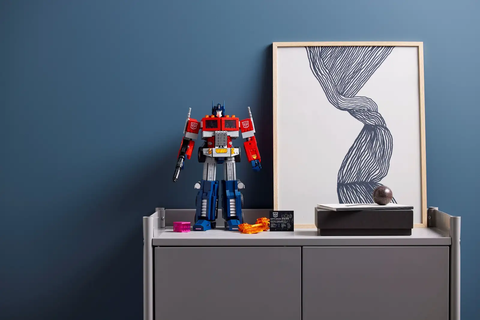 LEGO Optimus Prime 10302