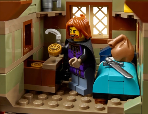 LEGO Medieval Town Square 10332