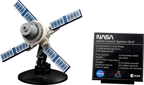 LEGO NASA Artemis Space Launch System 10341