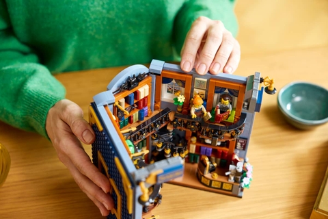 Lego Bookstore: Book Nook 11379