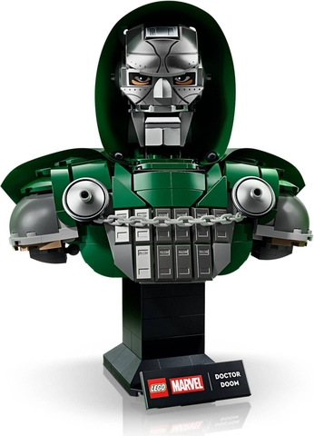 Lego Doctor Doom Bust 76345