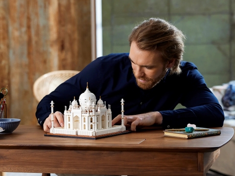 LEGO Taj Mahal 21056