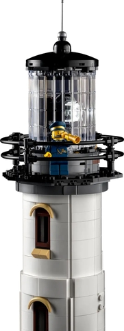 LEGO Motorized Lighthouse 21335