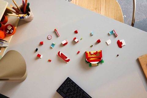 LEGO Mini Pokémon Center 40911