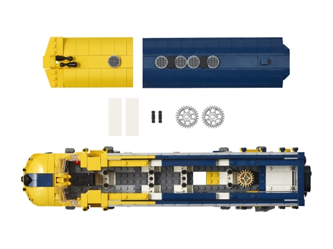 LEGO Bricklink Brick Railroad Locomotive 910066
