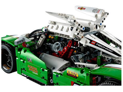 LEGO 24 Hours Race Car 42039