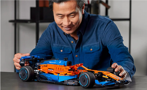 LEGO Technic McLaren Formula 1™ Race Car 42141