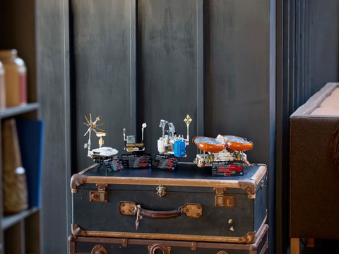 LEGO Technic NASA Apollo Lunar Roving Vehicle - LRV 42182