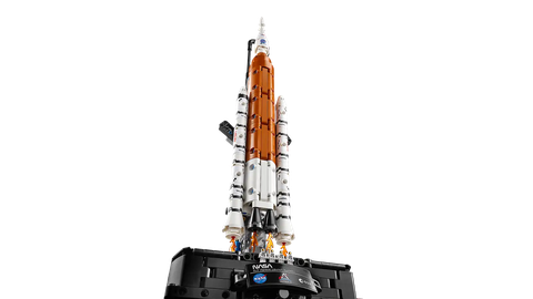 LEGO NASA Artemis Space Launch System Rocket 42221