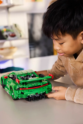 LEGO Technic Porsche 911 GT3 R REXY AO Racing Car 42224