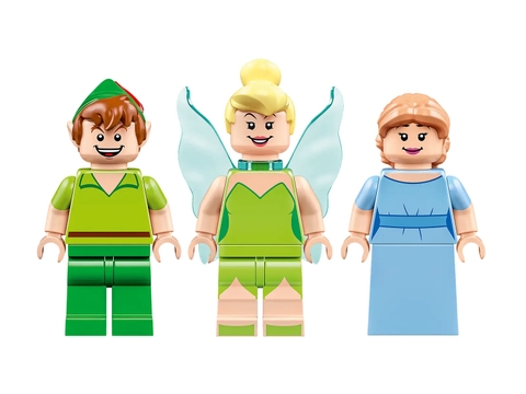 LEGO Peter Pan & Wendy's Flight over London 43232