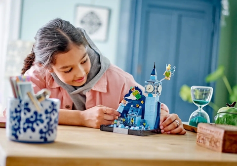 LEGO Peter Pan & Wendy's Flight over London 43232