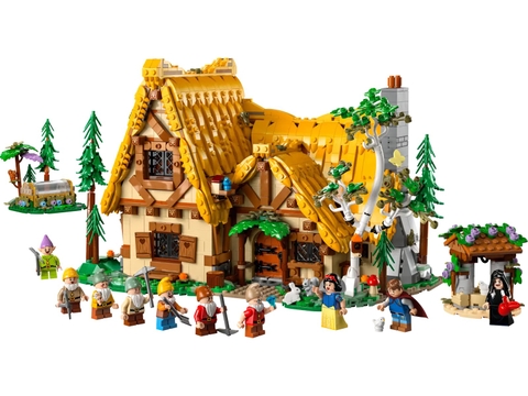 LEGO Snow White and the Seven Dwarfs' Cottage 43242