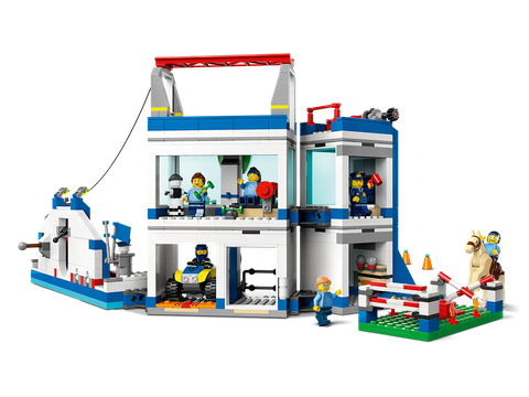 LEGO CITY Police Training Academy 60372