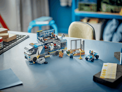 Lego Police Mobile Crime Lab Truck 60418