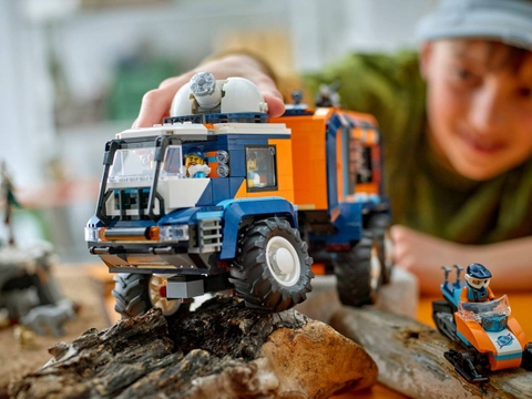Lego Arctic Explorer Science Lab Truck 60471