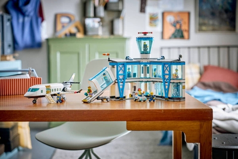 Lego City Airport with Airplane 60502