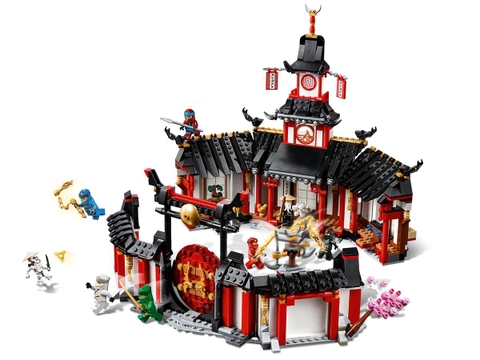 Lego Ninjago Monastery of Spinjitzu 70670