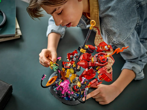 LEGO NINJAGO® The Fire Knight Mech. 71846