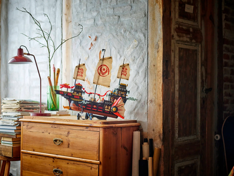 LEGO NINJAGO® Toys and Gifts The Temple Bounty 71848